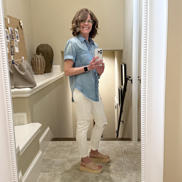 MOTHER Short Sleeve Frenchie Frayed Hem in Fixed S - Picture 4 of 10